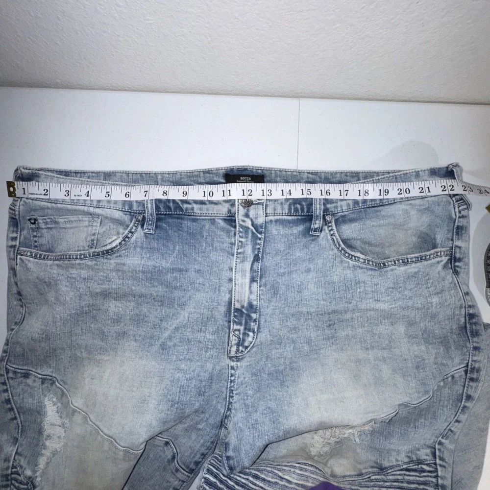 True Religion Men's Jeans 44X34 Rocco Motto Skinny Bleached Distressed